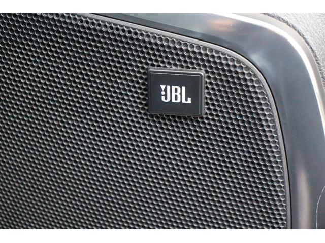 アルファードハイブリッド エグゼクティブラウンジＳ　禁煙車　令和２年登録　モデリスタフルエアロ　アドバンスドフェイススタイル　ＪＢＬサウンド　メーカーナビ　後席フリップダウンモニター　パノラミックビューモニター　黒革シート　温冷シート　ＬＥＤ（5枚目）