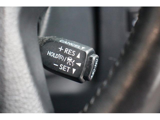 アルファードハイブリッド エグゼクティブラウンジＳ　禁煙車　令和２年登録　モデリスタフルエアロ　アドバンスドフェイススタイル　ＪＢＬサウンド　メーカーナビ　後席フリップダウンモニター　パノラミックビューモニター　黒革シート　温冷シート　ＬＥＤ（8枚目）