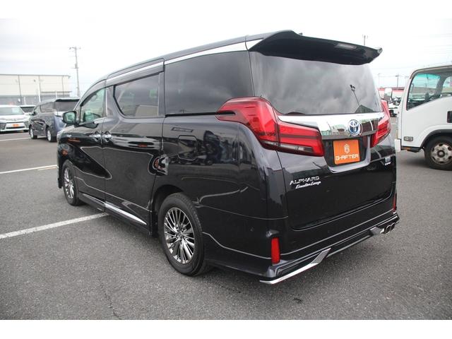 アルファードハイブリッド エグゼクティブラウンジＳ　禁煙車　令和２年登録　モデリスタフルエアロ　アドバンスドフェイススタイル　ＪＢＬサウンド　メーカーナビ　後席フリップダウンモニター　パノラミックビューモニター　黒革シート　温冷シート　ＬＥＤ（13枚目）