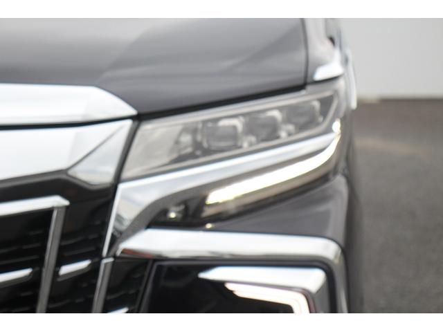 アルファードハイブリッド エグゼクティブラウンジＳ　禁煙車　令和２年登録　モデリスタフルエアロ　アドバンスドフェイススタイル　ＪＢＬサウンド　メーカーナビ　後席フリップダウンモニター　パノラミックビューモニター　黒革シート　温冷シート　ＬＥＤ（22枚目）