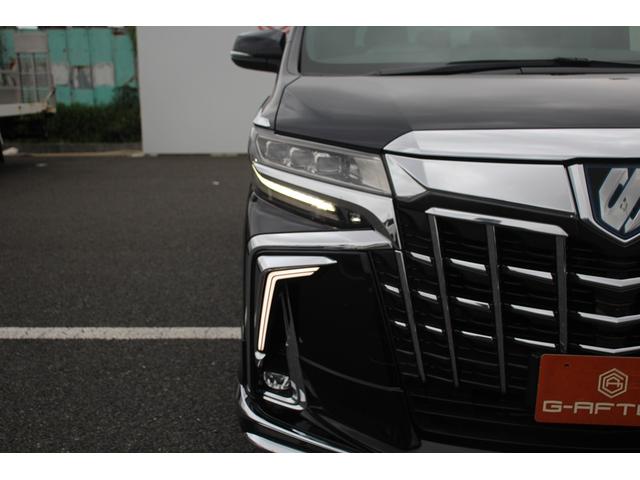 アルファードハイブリッド エグゼクティブラウンジＳ　禁煙車　令和２年登録　モデリスタフルエアロ　アドバンスドフェイススタイル　ＪＢＬサウンド　メーカーナビ　後席フリップダウンモニター　パノラミックビューモニター　黒革シート　温冷シート　ＬＥＤ（25枚目）