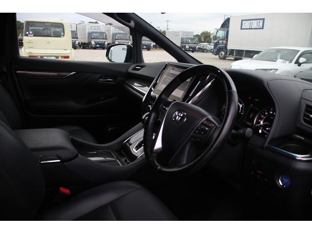 アルファードハイブリッド エグゼクティブラウンジＳ　禁煙車　令和２年登録　モデリスタフルエアロ　アドバンスドフェイススタイル　ＪＢＬサウンド　メーカーナビ　後席フリップダウンモニター　パノラミックビューモニター　黒革シート　温冷シート　ＬＥＤ（35枚目）