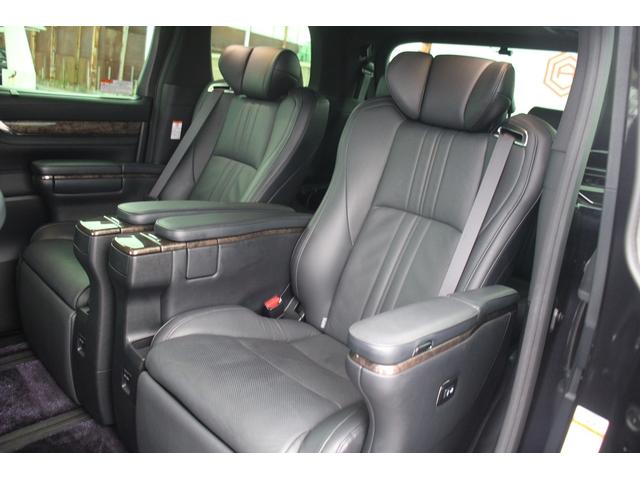 アルファードハイブリッド エグゼクティブラウンジＳ　禁煙車　令和２年登録　モデリスタフルエアロ　アドバンスドフェイススタイル　ＪＢＬサウンド　メーカーナビ　後席フリップダウンモニター　パノラミックビューモニター　黒革シート　温冷シート　ＬＥＤ（39枚目）