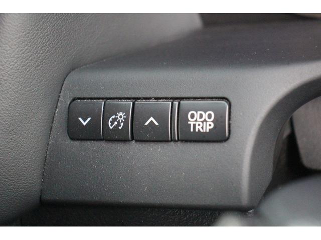 アルファードハイブリッド エグゼクティブラウンジＳ　禁煙車　令和２年登録　モデリスタフルエアロ　アドバンスドフェイススタイル　ＪＢＬサウンド　メーカーナビ　後席フリップダウンモニター　パノラミックビューモニター　黒革シート　温冷シート　ＬＥＤ（49枚目）