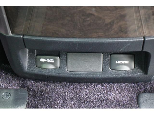 アルファードハイブリッド エグゼクティブラウンジＳ　禁煙車　令和２年登録　モデリスタフルエアロ　アドバンスドフェイススタイル　ＪＢＬサウンド　メーカーナビ　後席フリップダウンモニター　パノラミックビューモニター　黒革シート　温冷シート　ＬＥＤ（63枚目）