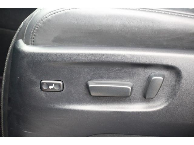 アルファードハイブリッド エグゼクティブラウンジＳ　禁煙車　令和２年登録　モデリスタフルエアロ　アドバンスドフェイススタイル　ＪＢＬサウンド　メーカーナビ　後席フリップダウンモニター　パノラミックビューモニター　黒革シート　温冷シート　ＬＥＤ（69枚目）