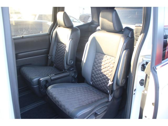 ヴォクシー S-Z モデリスタフルエアロ 三眼LEDヘッドライト 地デジ バックカメラ 両側電動スライドドア 衝突軽減ブレーキ レーダークルーズコントロール ETC2.0 クリアランスソナー シートヒーター(35枚目)