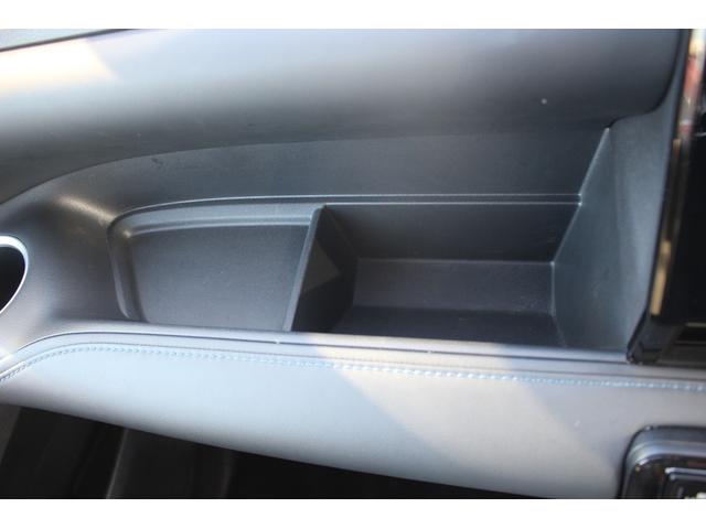 ヴォクシー S-Z モデリスタフルエアロ 三眼LEDヘッドライト 地デジ バックカメラ 両側電動スライドドア 衝突軽減ブレーキ レーダークルーズコントロール ETC2.0 クリアランスソナー シートヒーター(66枚目)