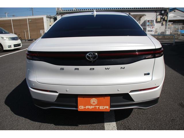 クラウンクロスオーバー Ｇレザーパッケージ　純正ナビ／地デジ／バックカメラ／温冷白革シート／ＬＥＤヘッドライト／レーダークルーズコントロール／クリアランスソナー／ＥＴＣ２．０／アイドリングストップ／衝突軽減ブレーキ／パワーシート（13枚目）