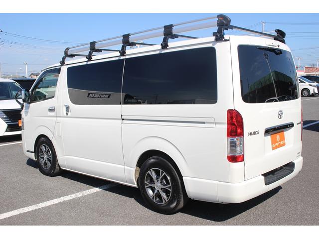 ハイエースバン 　ワンオーナー／１１型カーナビフローティング／フルセグ／ウッドコンビハンドル／両側電動スライド／バックカメラ／ルーフキャリア／ＥＴＣ／ルーフキャリア／デジタルインナーミラー／純正アルミホイール（12枚目）