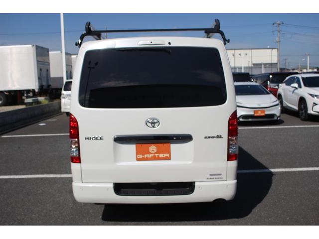 ハイエースバン 　ワンオーナー／１１型カーナビフローティング／フルセグ／ウッドコンビハンドル／両側電動スライド／バックカメラ／ルーフキャリア／ＥＴＣ／ルーフキャリア／デジタルインナーミラー／純正アルミホイール（13枚目）