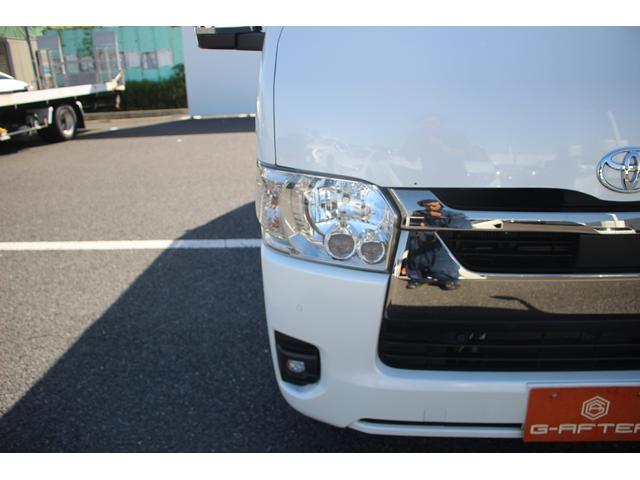 ハイエースバン 　ワンオーナー／１１型カーナビフローティング／フルセグ／ウッドコンビハンドル／両側電動スライド／バックカメラ／ルーフキャリア／ＥＴＣ／ルーフキャリア／デジタルインナーミラー／純正アルミホイール（20枚目）