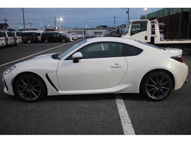 ＢＲＺ Ｓ　令和６年登録／ＡＬＰＩＮＥナビ／バックカメラ／地デジ／シートヒーター／レーダークルーズコントロール／純正１８ＡＷ／ＬＥＤヘッドライト／クリアランスソナー／純正１８インチアルミホイール／禁煙車／キーレス（10枚目）