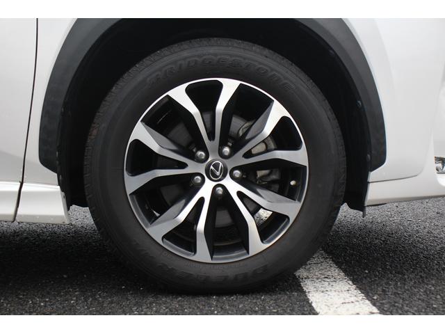 ＮＸ ＮＸ２００ｔ　Ｆスポーツ　ムーンルーフ　モデリスタ・純正エアロ　３眼ＬＥＤヘッドライト　オプション１８インチＡＷ　黒革シート　シートベンチレーション　メーカーナビ　バックカメラ　地デジＴＶ　クルーズコントロール　シートヒーター（17枚目）