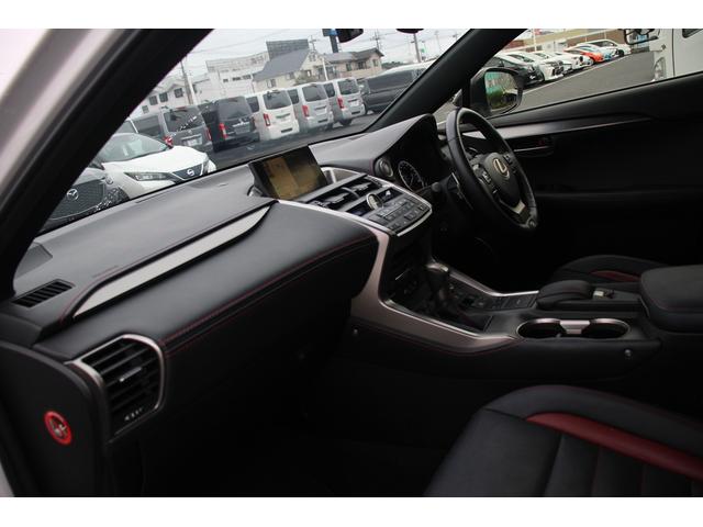 ＮＸ ＮＸ２００ｔ　Ｆスポーツ　ムーンルーフ　モデリスタ・純正エアロ　３眼ＬＥＤヘッドライト　オプション１８インチＡＷ　黒革シート　シートベンチレーション　メーカーナビ　バックカメラ　地デジＴＶ　クルーズコントロール　シートヒーター（43枚目）