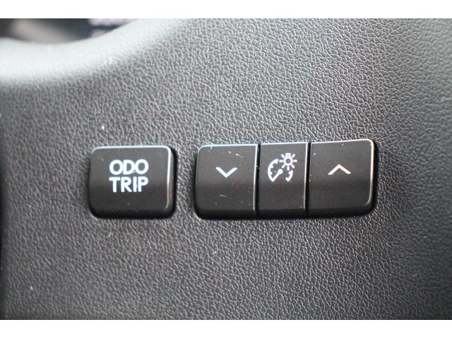 ＮＸ ＮＸ２００ｔ　Ｆスポーツ　ムーンルーフ　モデリスタ・純正エアロ　３眼ＬＥＤヘッドライト　オプション１８インチＡＷ　黒革シート　シートベンチレーション　メーカーナビ　バックカメラ　地デジＴＶ　クルーズコントロール　シートヒーター（48枚目）