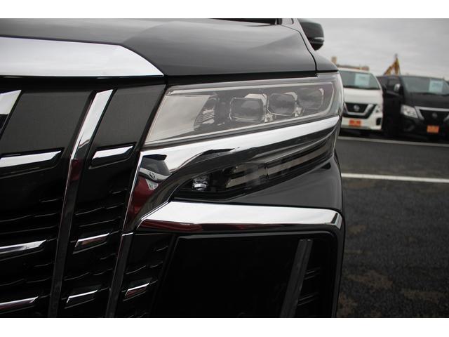 アルファード 2.5S Cパッケージ 令和2年登録 JBLサウンドシステム メーカーナビ 後席フリップモニター 3眼LEDヘッドライト パノラミックビューモニター 地デジTV 電動リアゲート 衝突軽減ブレーキ ETC 純正18インチAW(26枚目)