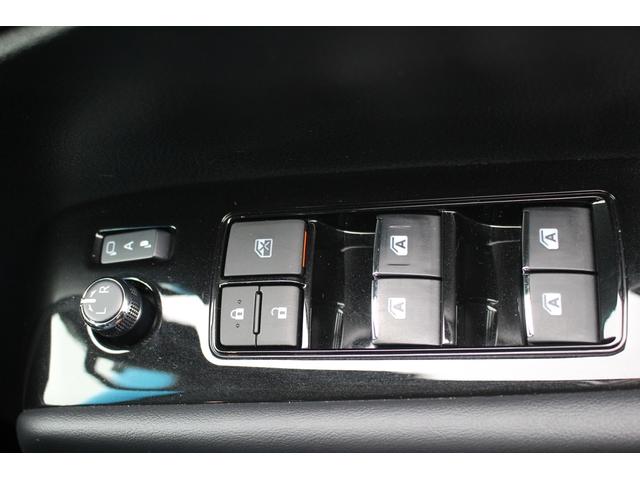 アルファード 2.5S Cパッケージ 令和2年登録 JBLサウンドシステム メーカーナビ 後席フリップモニター 3眼LEDヘッドライト パノラミックビューモニター 地デジTV 電動リアゲート 衝突軽減ブレーキ ETC 純正18インチAW(67枚目)