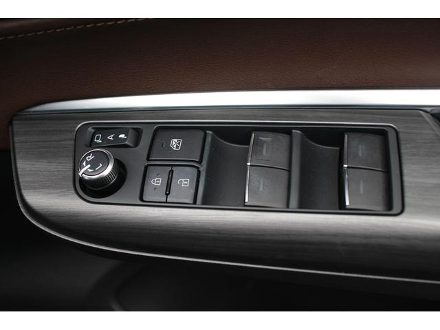 同業者様への販売はお断りさせていただきます。　車検無し車両の場合は、車検を取得したお支払い総額で表示しております。