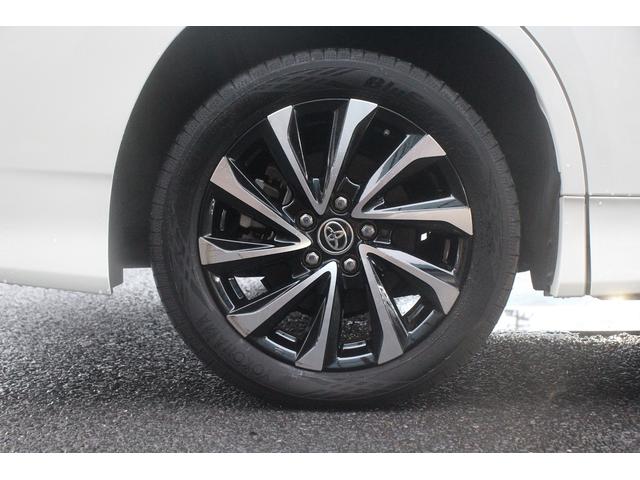 ノア ハイブリッドＳ－Ｚ　禁煙車　純正ナビ　地デジ　バックカメラ　シートヒーター　ＬＥＤヘッドライト　レーダークルーズコントロール　ＥＴＣ２．０　純正アルミホイール　衝突軽減ブレーキ　障害物センサー　１００Ｖ充電（18枚目）