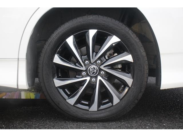 ノア ハイブリッドＳ－Ｚ　禁煙車　純正ナビ　地デジ　バックカメラ　シートヒーター　ＬＥＤヘッドライト　レーダークルーズコントロール　ＥＴＣ２．０　純正アルミホイール　衝突軽減ブレーキ　障害物センサー　１００Ｖ充電（19枚目）