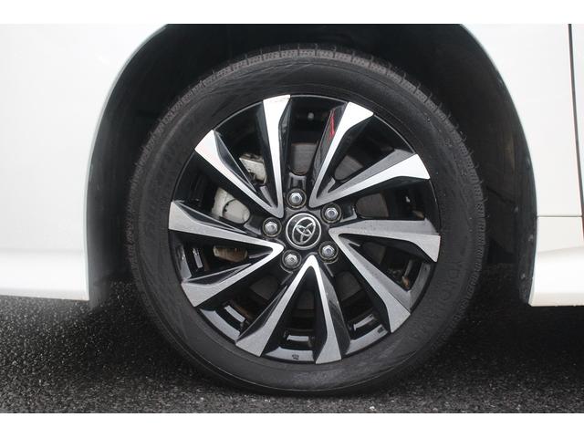 ノア ハイブリッドＳ－Ｚ　禁煙車　純正ナビ　地デジ　バックカメラ　シートヒーター　ＬＥＤヘッドライト　レーダークルーズコントロール　ＥＴＣ２．０　純正アルミホイール　衝突軽減ブレーキ　障害物センサー　１００Ｖ充電（20枚目）