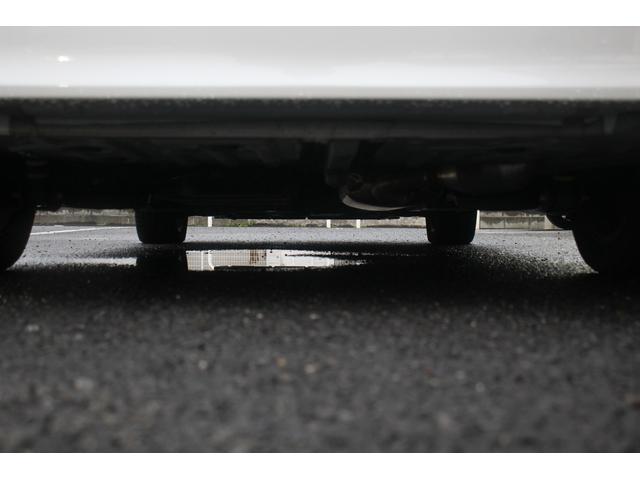 ノア ハイブリッドＳ－Ｚ　禁煙車　純正ナビ　地デジ　バックカメラ　シートヒーター　ＬＥＤヘッドライト　レーダークルーズコントロール　ＥＴＣ２．０　純正アルミホイール　衝突軽減ブレーキ　障害物センサー　１００Ｖ充電（29枚目）