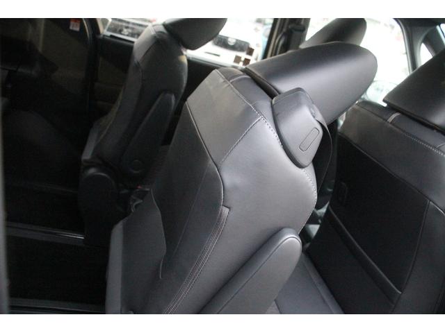 ノア ハイブリッドＳ－Ｚ　禁煙車　純正ナビ　地デジ　バックカメラ　シートヒーター　ＬＥＤヘッドライト　レーダークルーズコントロール　ＥＴＣ２．０　純正アルミホイール　衝突軽減ブレーキ　障害物センサー　１００Ｖ充電（35枚目）