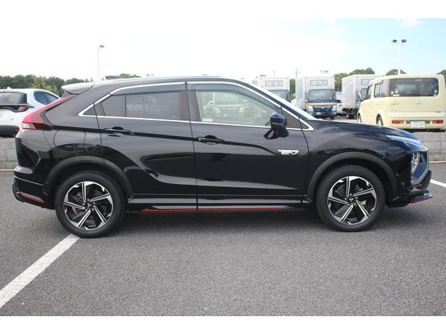 MITSUBISHI ECLIPSE CROSS PHEV P