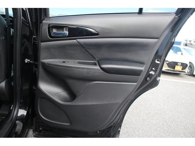 MITSUBISHI ECLIPSE CROSS PHEV P