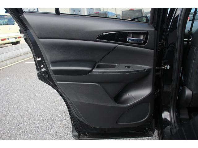 MITSUBISHI ECLIPSE CROSS PHEV P