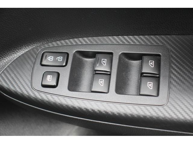 MITSUBISHI ECLIPSE CROSS PHEV P