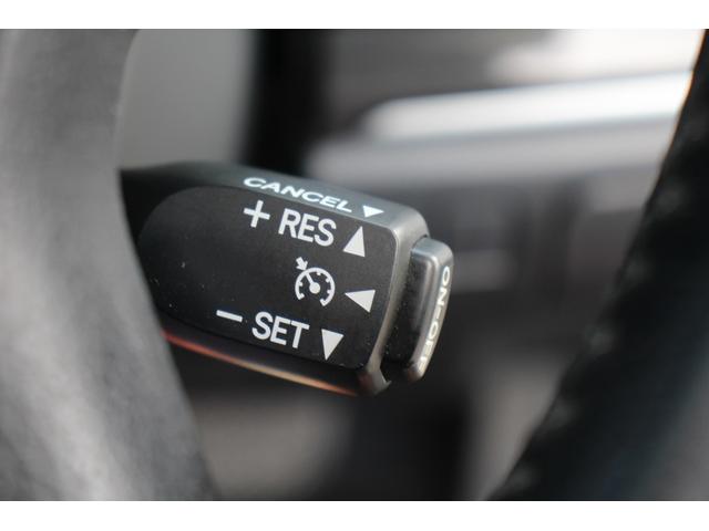 クラウンハイブリッド アスリートG 純正ナビ 地デジ 温冷黒革シート op18アルミホイール 社外マフラー バックカメラ ステアリングヒーター ETC CD・DVD再生可能 クルーズコントロール マニュアルモード付AT スマートキー(5枚目)