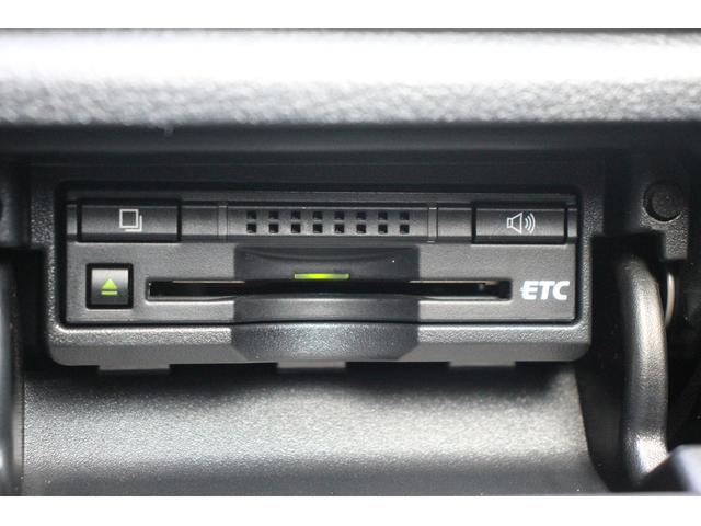 クラウンハイブリッド アスリートG 純正ナビ 地デジ 温冷黒革シート op18アルミホイール 社外マフラー バックカメラ ステアリングヒーター ETC CD・DVD再生可能 クルーズコントロール マニュアルモード付AT スマートキー(6枚目)