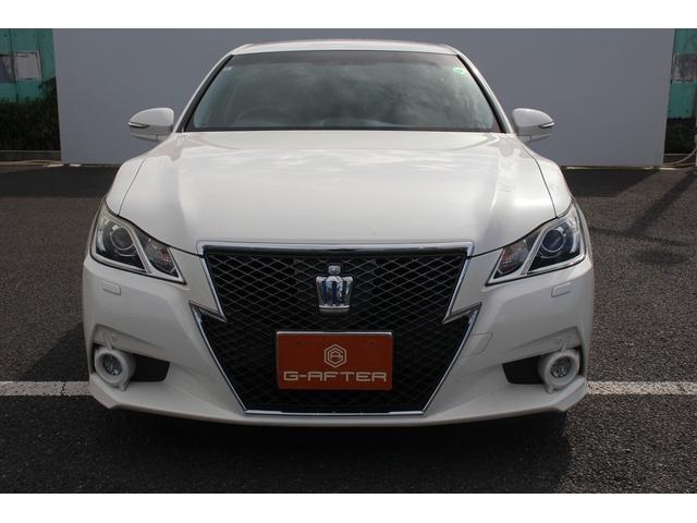 クラウンハイブリッド アスリートG 純正ナビ 地デジ 温冷黒革シート op18アルミホイール 社外マフラー バックカメラ ステアリングヒーター ETC CD・DVD再生可能 クルーズコントロール マニュアルモード付AT スマートキー(8枚目)