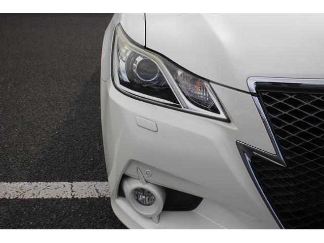 クラウンハイブリッド アスリートG 純正ナビ 地デジ 温冷黒革シート op18アルミホイール 社外マフラー バックカメラ ステアリングヒーター ETC CD・DVD再生可能 クルーズコントロール マニュアルモード付AT スマートキー(22枚目)