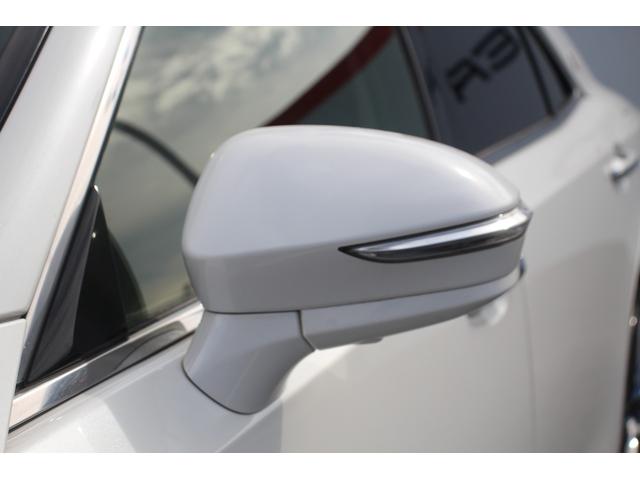 クラウンハイブリッド アスリートG 純正ナビ 地デジ 温冷黒革シート op18アルミホイール 社外マフラー バックカメラ ステアリングヒーター ETC CD・DVD再生可能 クルーズコントロール マニュアルモード付AT スマートキー(26枚目)