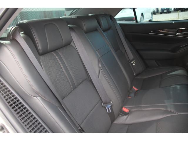 クラウンハイブリッド アスリートG 純正ナビ 地デジ 温冷黒革シート op18アルミホイール 社外マフラー バックカメラ ステアリングヒーター ETC CD・DVD再生可能 クルーズコントロール マニュアルモード付AT スマートキー(35枚目)