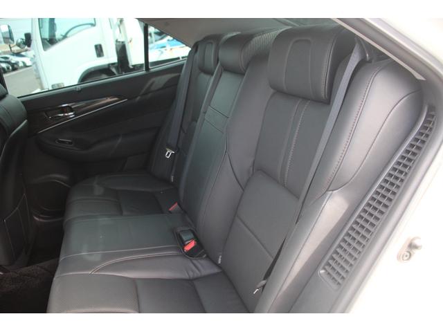 クラウンハイブリッド アスリートG 純正ナビ 地デジ 温冷黒革シート op18アルミホイール 社外マフラー バックカメラ ステアリングヒーター ETC CD・DVD再生可能 クルーズコントロール マニュアルモード付AT スマートキー(37枚目)