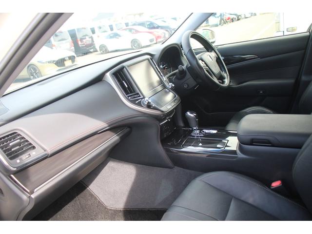 クラウンハイブリッド アスリートG 純正ナビ 地デジ 温冷黒革シート op18アルミホイール 社外マフラー バックカメラ ステアリングヒーター ETC CD・DVD再生可能 クルーズコントロール マニュアルモード付AT スマートキー(40枚目)