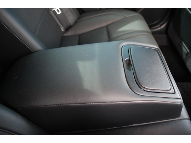 クラウンハイブリッド アスリートG 純正ナビ 地デジ 温冷黒革シート op18アルミホイール 社外マフラー バックカメラ ステアリングヒーター ETC CD・DVD再生可能 クルーズコントロール マニュアルモード付AT スマートキー(64枚目)