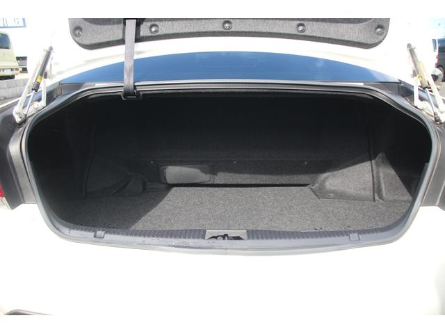 クラウンハイブリッド アスリートG 純正ナビ 地デジ 温冷黒革シート op18アルミホイール 社外マフラー バックカメラ ステアリングヒーター ETC CD・DVD再生可能 クルーズコントロール マニュアルモード付AT スマートキー(73枚目)