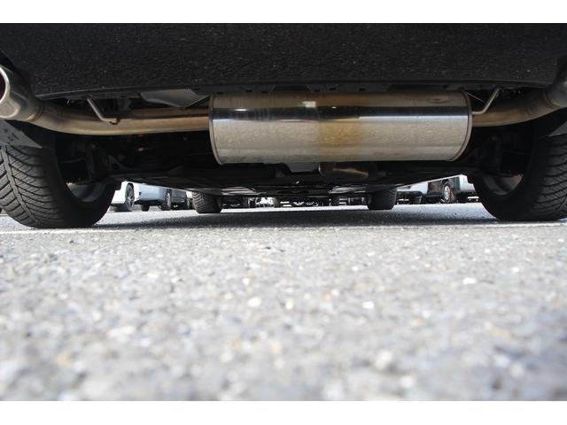 ＭＡＺＤＡ３ファストバック ２０Ｓ　レトロスポーツエディション　純正ナビ／全周囲カメラ／地デジ／ＢＯＳＥサウンド／レーダークルーズコントロール／衝突軽減ブレーキ／ＡｕｔｏＥｘｅマフラー／ＥＴＣ／ステアリングヒーター／置くだけ充電／（30枚目）