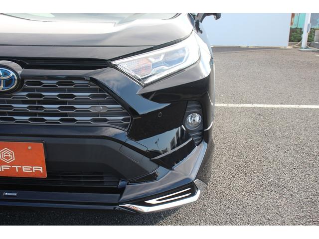 ＲＡＶ４ ハイブリッドＧ　サンルーフ／フルモデリスタ／カロッツェリアナビ／バックカメラ／地デジ電動リアゲート／レーダークルーズコントロール／衝突軽減ブレーキ／クリアランスソナー／ＬＥＤヘッドライト／純正１８インチアルミホイール（21枚目）