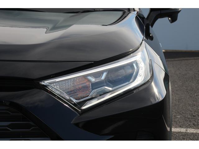 ＲＡＶ４ ハイブリッドＧ　サンルーフ／フルモデリスタ／カロッツェリアナビ／バックカメラ／地デジ電動リアゲート／レーダークルーズコントロール／衝突軽減ブレーキ／クリアランスソナー／ＬＥＤヘッドライト／純正１８インチアルミホイール（22枚目）