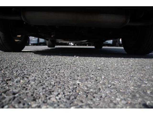 ＲＡＶ４ ハイブリッドＧ　サンルーフ／フルモデリスタ／カロッツェリアナビ／バックカメラ／地デジ電動リアゲート／レーダークルーズコントロール／衝突軽減ブレーキ／クリアランスソナー／ＬＥＤヘッドライト／純正１８インチアルミホイール（32枚目）