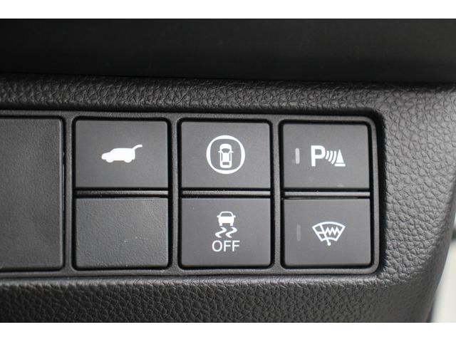 ヴェゼル ｅ：ＨＥＶ　Ｚ　禁煙車　ナビ　バックカメラ　温熱半革　電動リアゲート　純正１８アルミホイール　レーダークルーズコントロール　衝突軽減ブレーキ　ＬＥＤヘッドライト　クリアランスソナー　レーンキープアシスト（42枚目）