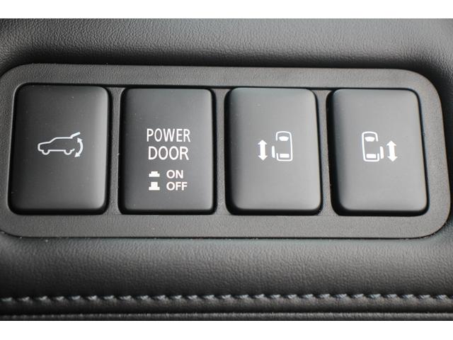 デリカD:5 P 後期型/禁煙車/10.1インチ純正ナビ/フルセグTV/ナビ取付パッケージ2/両側電動スライドドア/パワーバックドア/前席シートヒーター/ビルトインETC/バックカメラ/衝突軽減機能/LEDヘッドライト(6枚目)