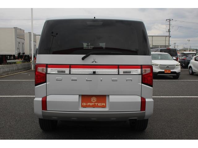 デリカD:5 P 後期型/禁煙車/10.1インチ純正ナビ/フルセグTV/ナビ取付パッケージ2/両側電動スライドドア/パワーバックドア/前席シートヒーター/ビルトインETC/バックカメラ/衝突軽減機能/LEDヘッドライト(14枚目)