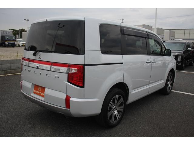 デリカD:5 P 後期型/禁煙車/10.1インチ純正ナビ/フルセグTV/ナビ取付パッケージ2/両側電動スライドドア/パワーバックドア/前席シートヒーター/ビルトインETC/バックカメラ/衝突軽減機能/LEDヘッドライト(15枚目)